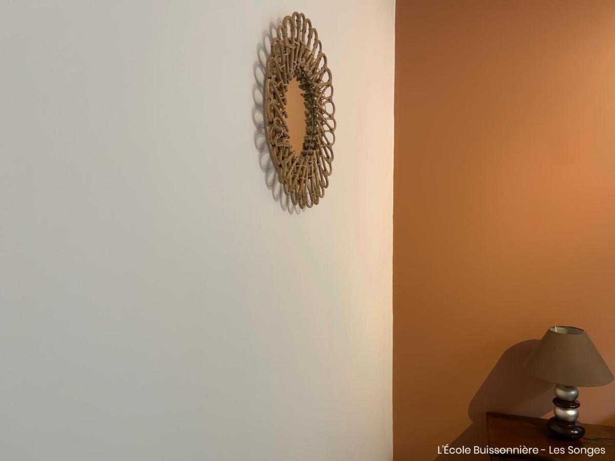 L'Ecole Buissonniere Apartment Saint-Vigor-le-Grand Luaran gambar